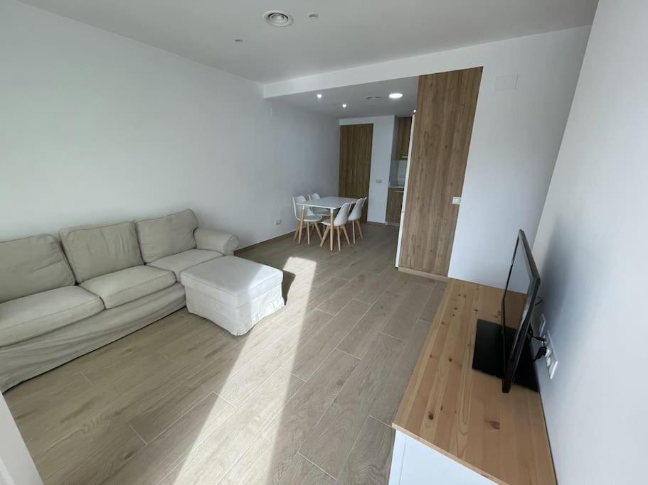 Malvarrosa 5px 2bth 5 Min Beach. Wifi. * Valence